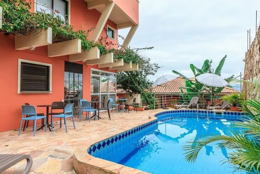 Letto Hotel Jurere Guest House