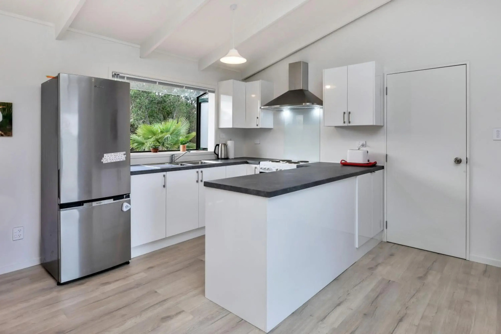 Lofty Te Haumi - Paihia Holiday Home