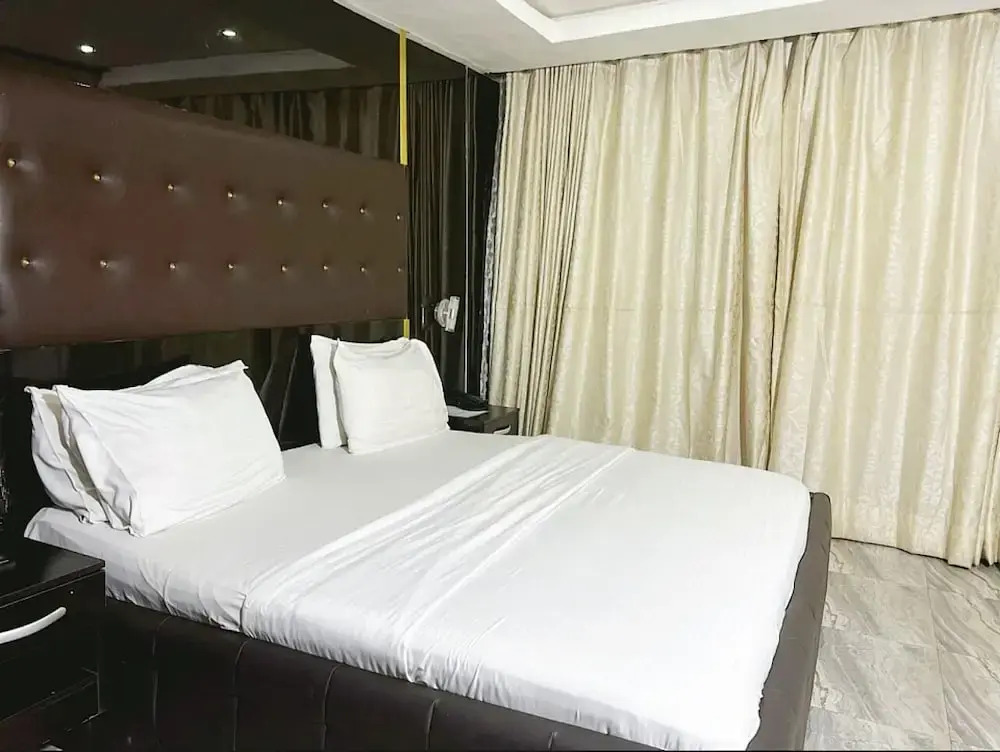 Grey Residence