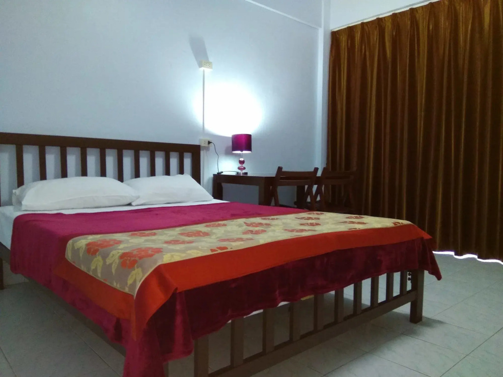 Shady'S Hostel