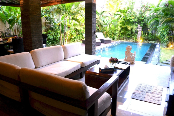 Adhyatma Villa