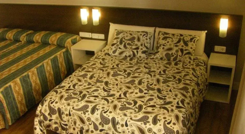 Hostal Bari