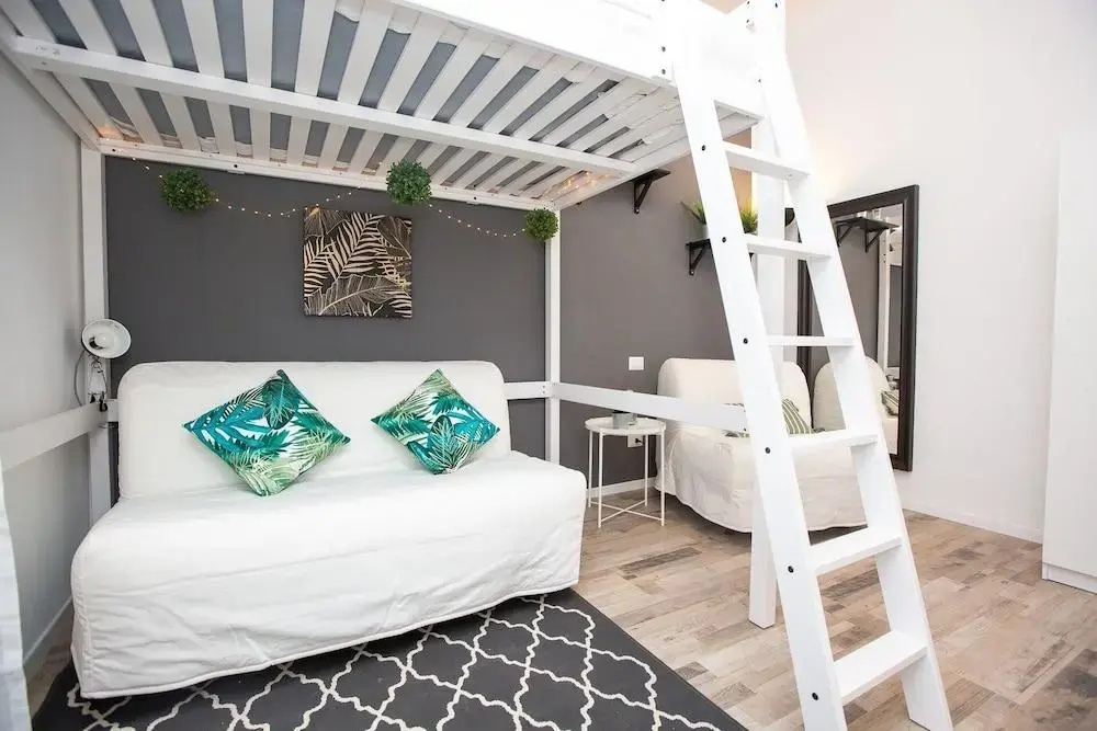 Home Hotel - Mamiani 6
