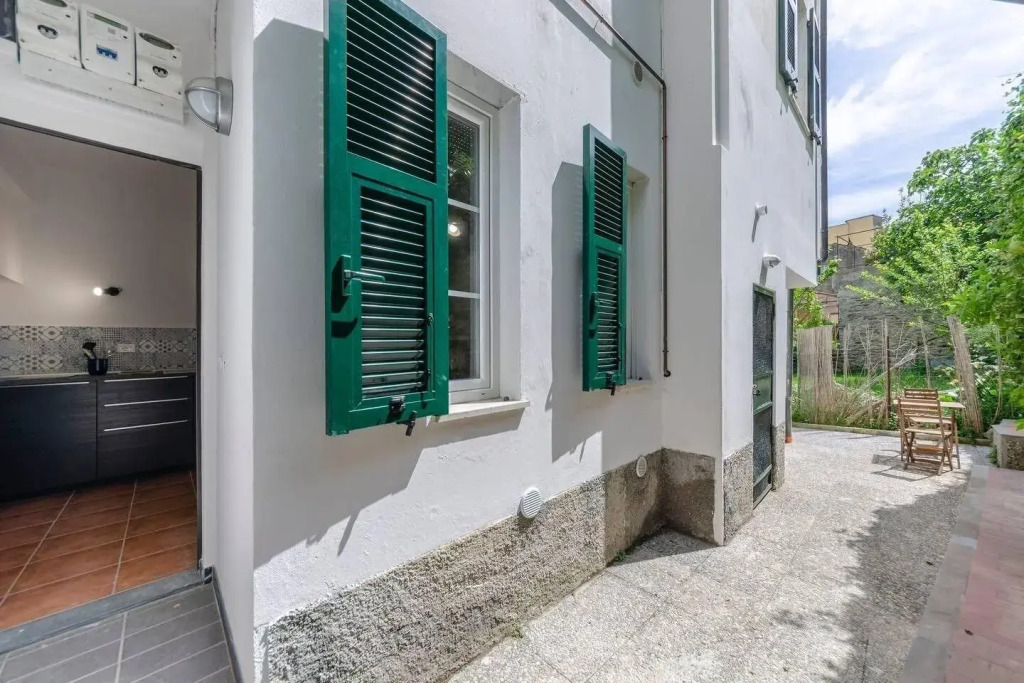 ALTIDO Pretty House in Vernazza Yard Apartment