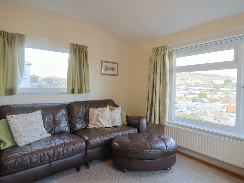 Greystones Flat