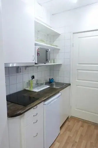 Golden Work Hostel