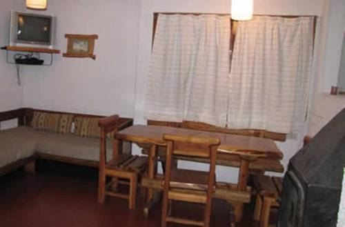 Los Castaños