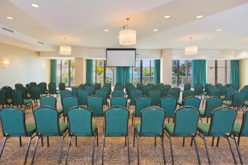 Holiday Inn Miami Beach-Oceanfront by IHG
