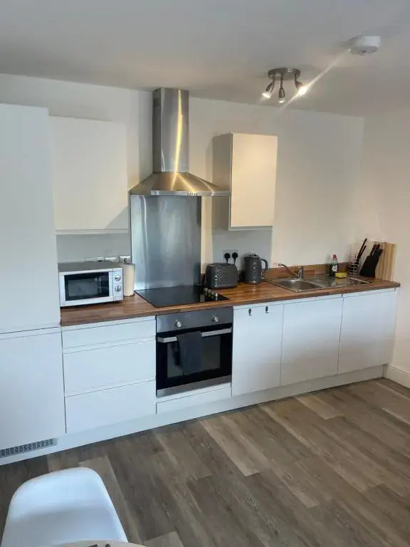 #0601 Two Bedroom Serviced Apartment - free parking