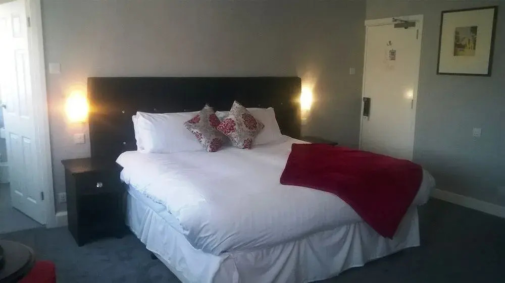 The Royal Kings Arms Hotel