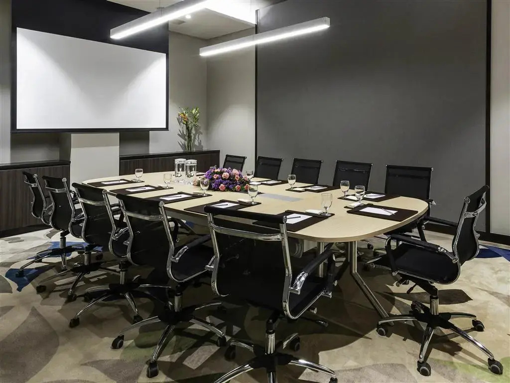 Grand Mercure Ahmedabad GIFT City - An Accor Hotels Brand