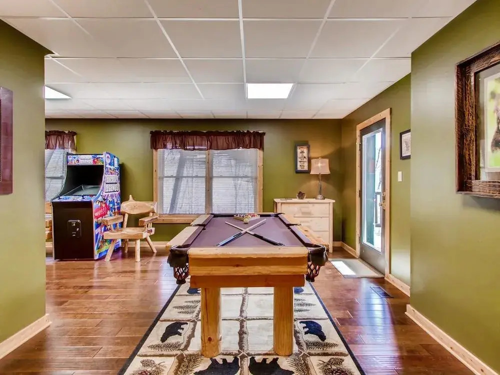 Acorn Ridge 2 Bedrooms 2 Bathrooms Cabin