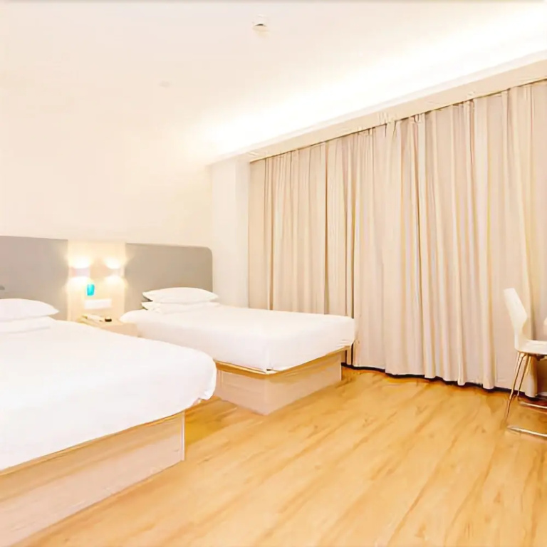 Hanting Hotels in Jinan Olympic Sports Centre Store