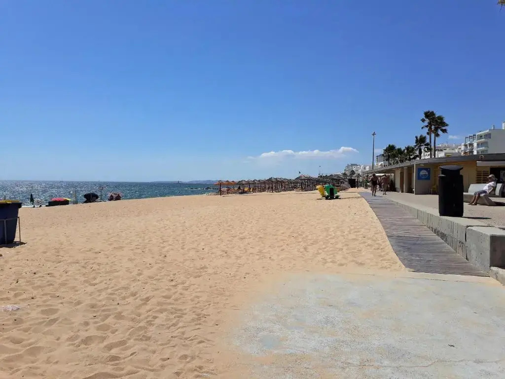 Sol europa- Vista Mar, 150mt Praia, Wifi