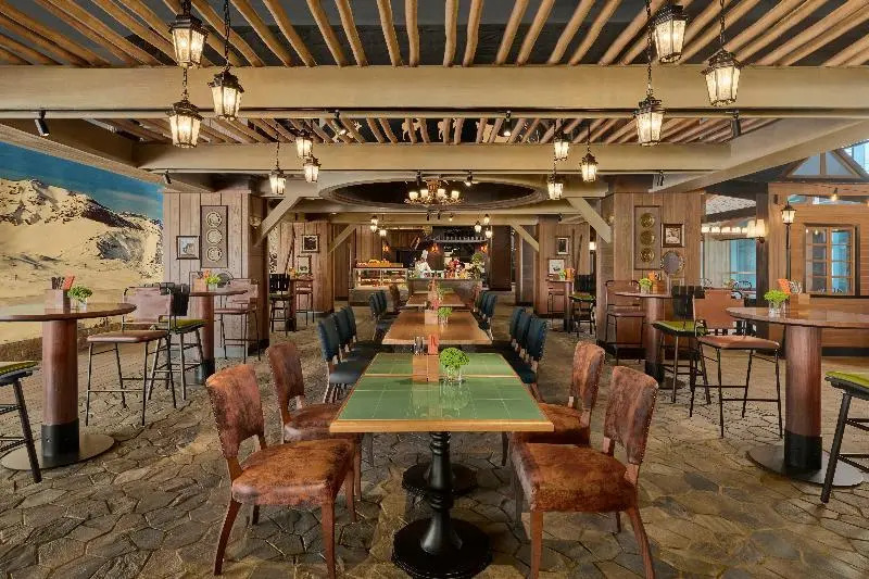 Crowne Plaza SHANGHAI SNOW WORLD by IHG