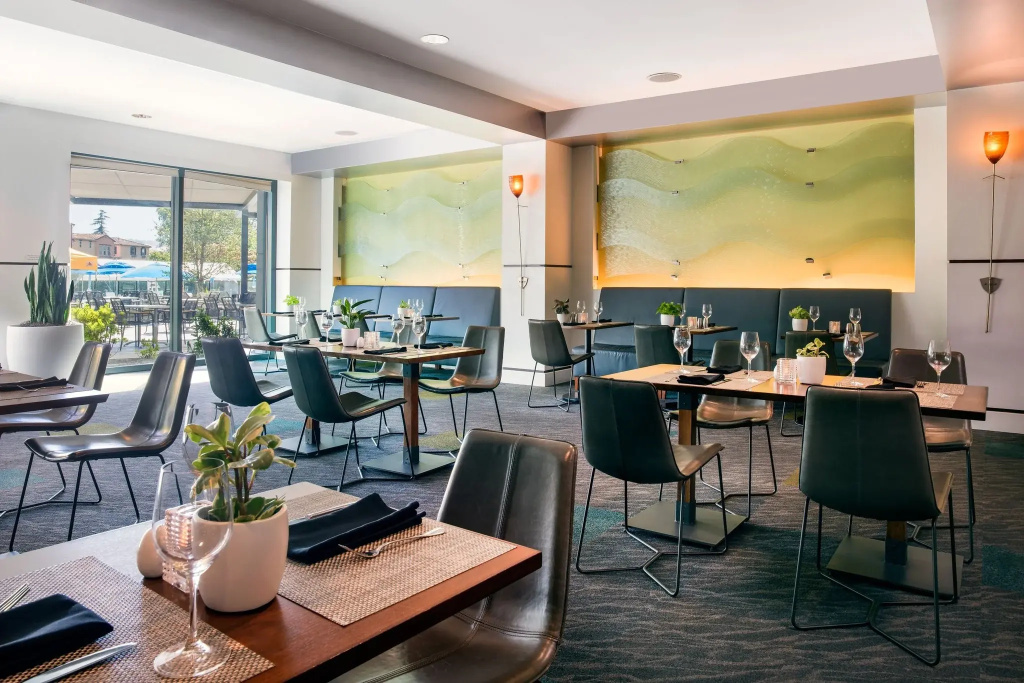 Renaissance Walnut Creek Hotel