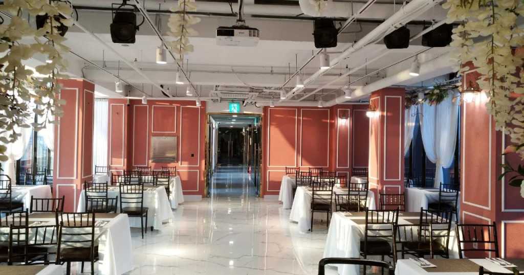 JK Blossom Hotel