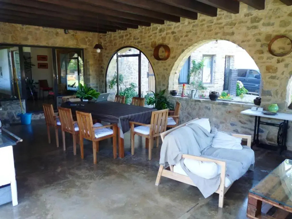 Villa with 4 bedrooms in Torroella de Montgri with wonderful mountain view private pool enclosed garden 700 m from the beach