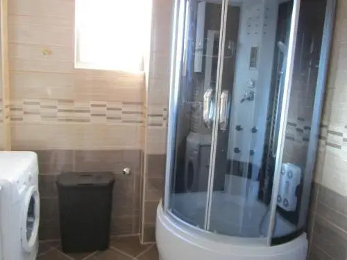 Apartment Domi Kvatric
