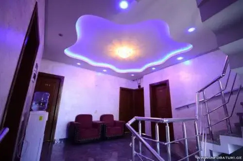 Hotel Golden House