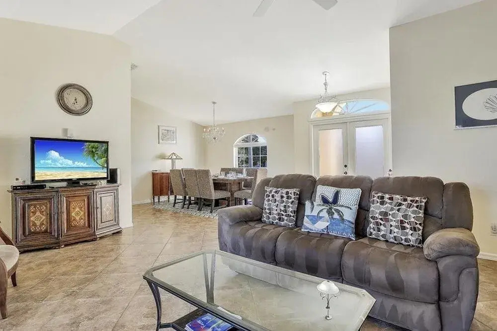Hernando Home #64923 4 Bedrooms 3 Bathrooms Home