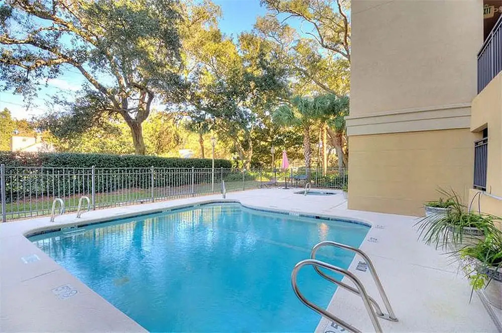760 Ocean Boulevard #404 by Hodnett Cooper
