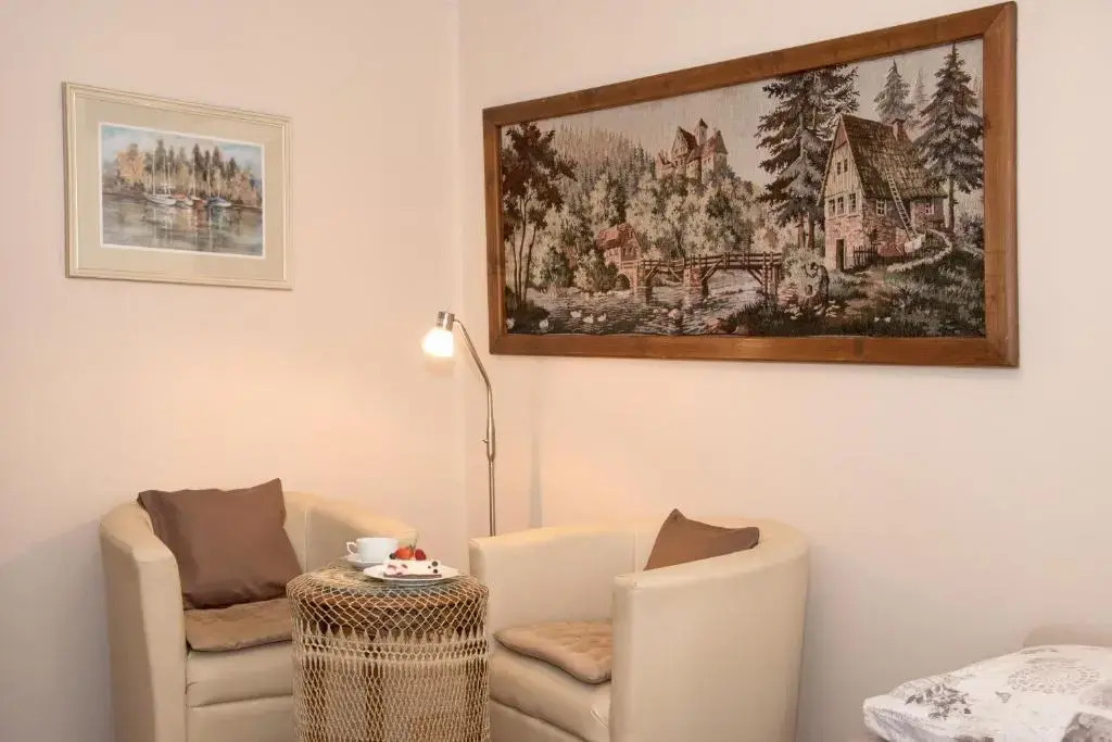 Deluxe Apartments