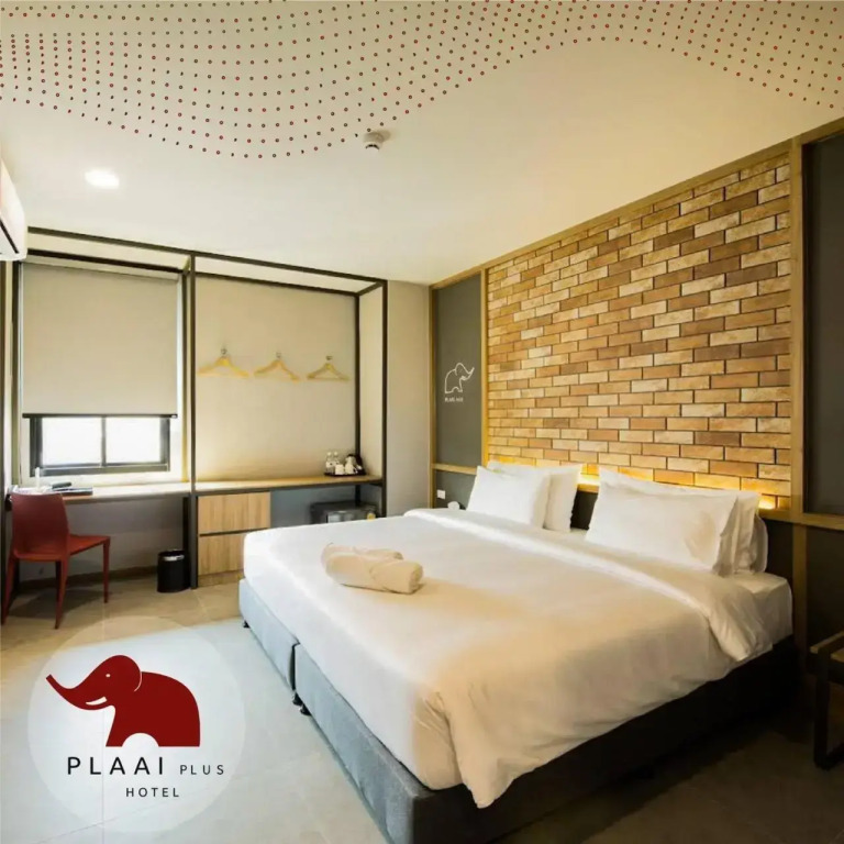 PLAAI Plus Hotel Rayong โรงแรมพลาย พลัส ระยอง