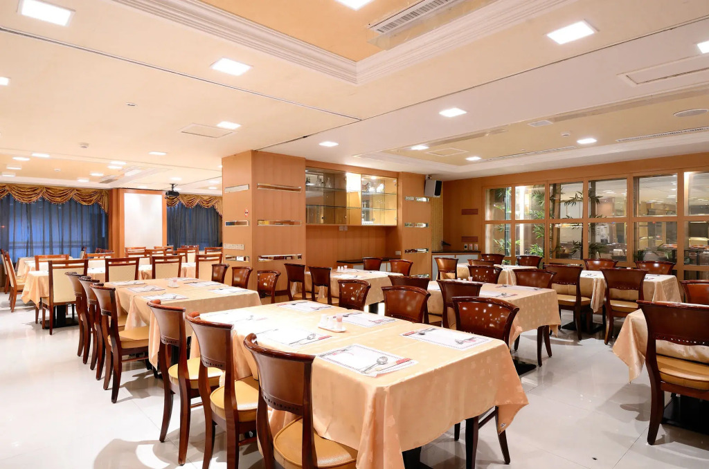 爵起商務飯店