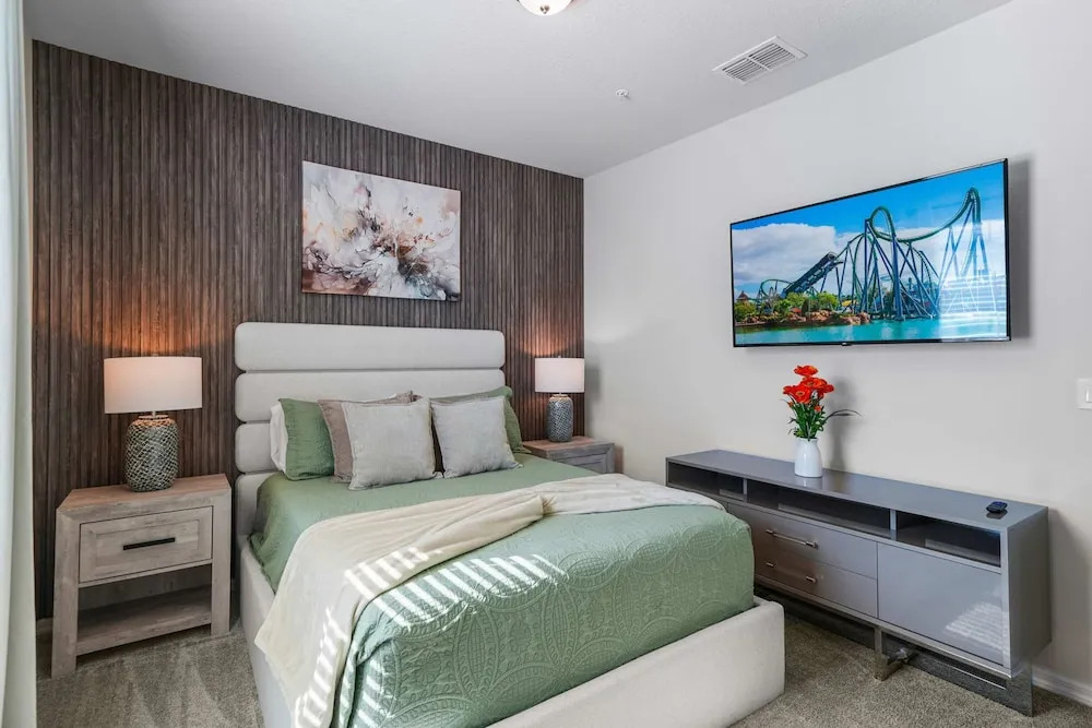 Modern 5BR Nintendo Loft Private Pool 16144