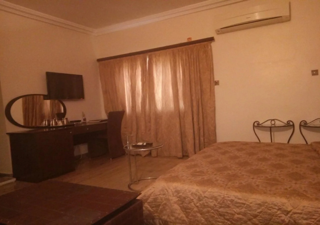 Capital Lodge