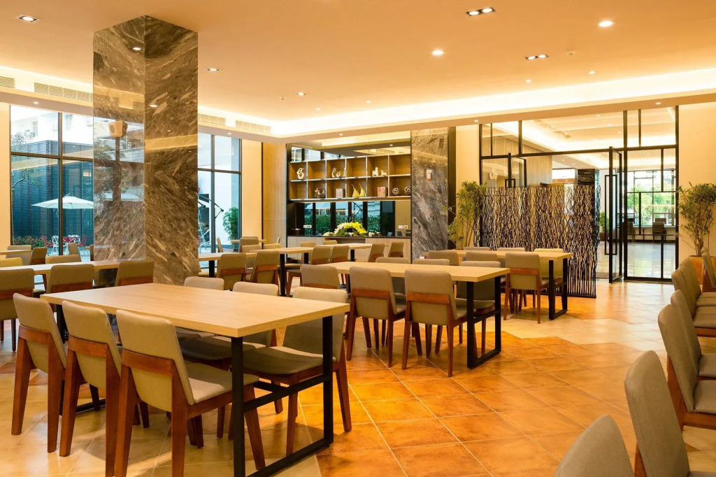 V-Hotel Vacation Hotel