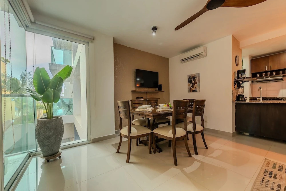 Condominio frente al mar Morros 922