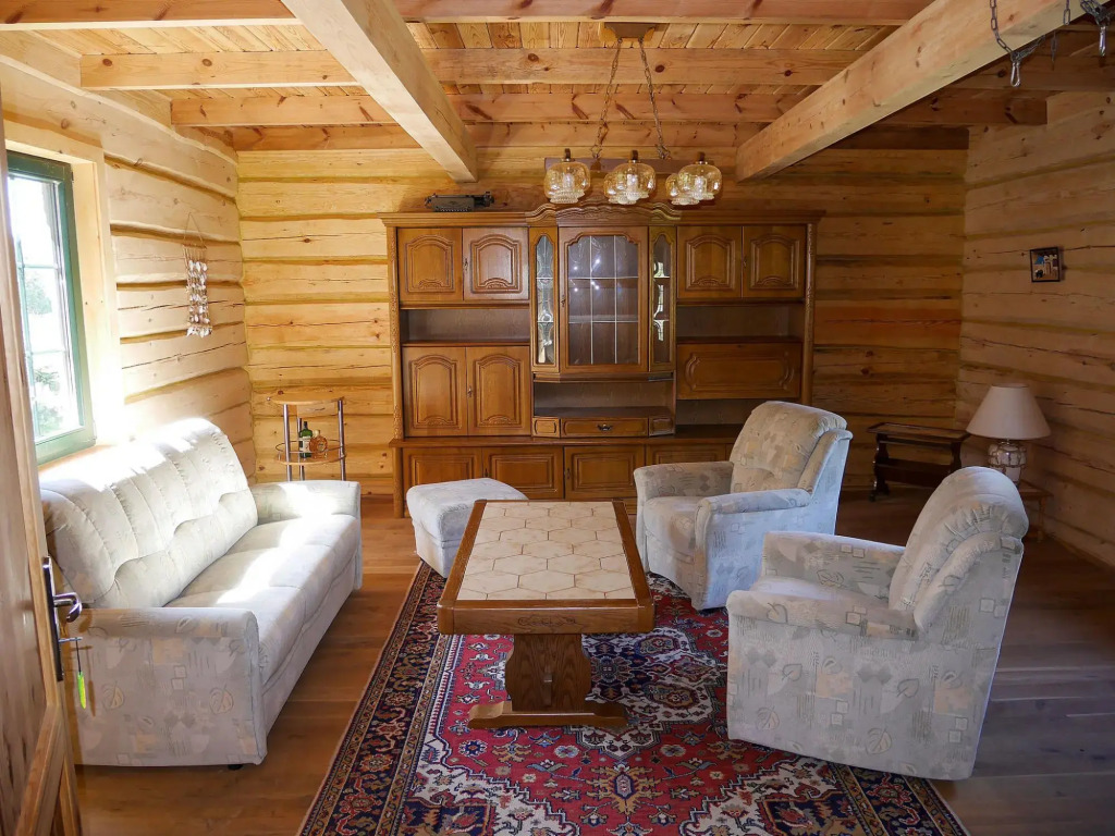 Wooden Cottage in Czarny Mlyn With Garden and Barbecue