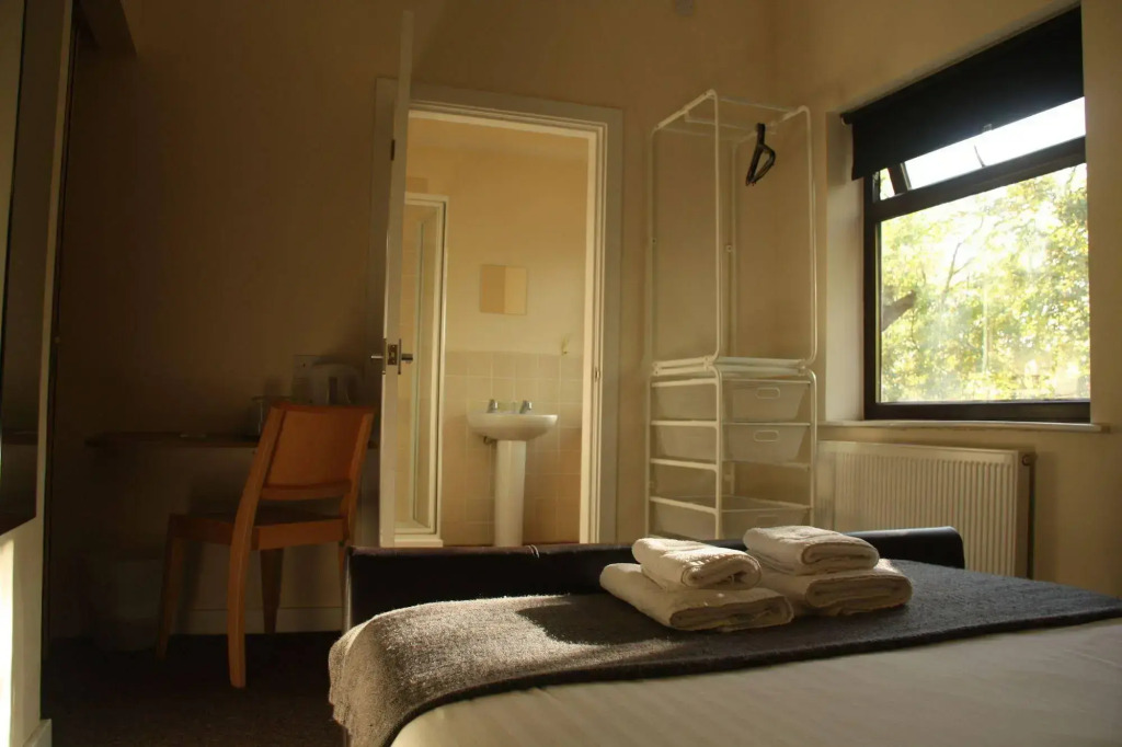 Rufford Court