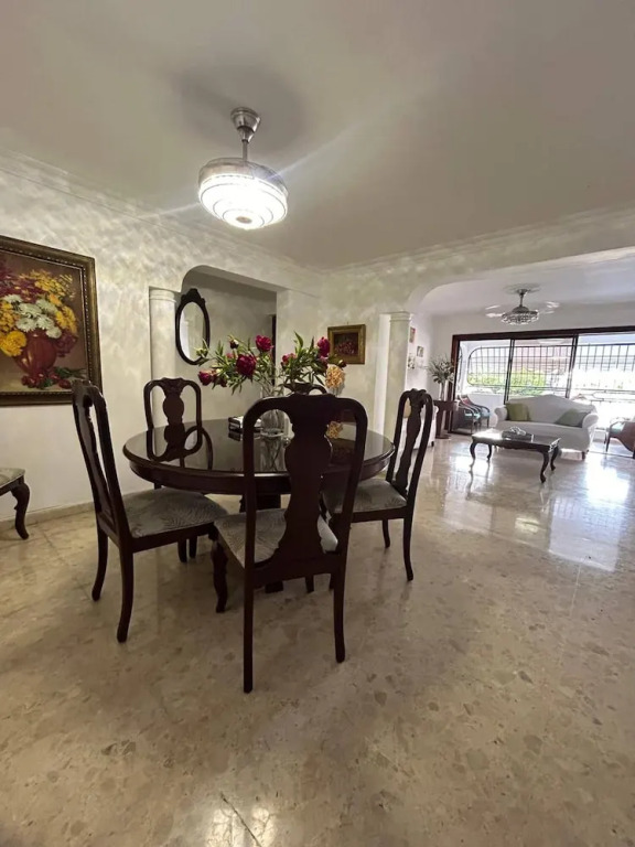 Cozy Apartment in Piantini City Center