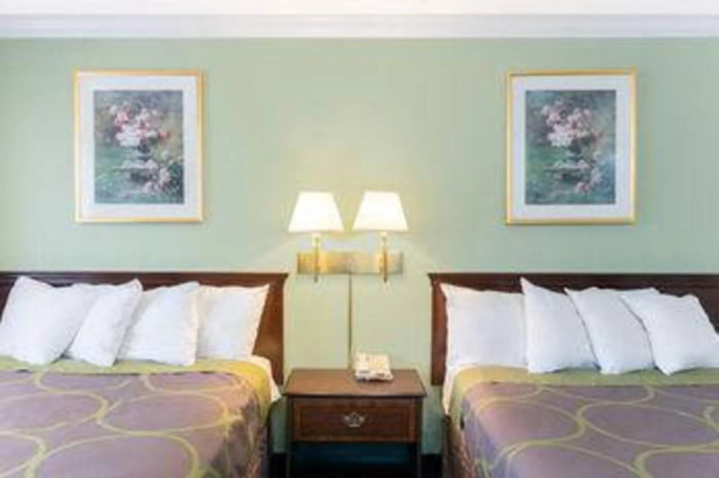 Steinbeck Lodge