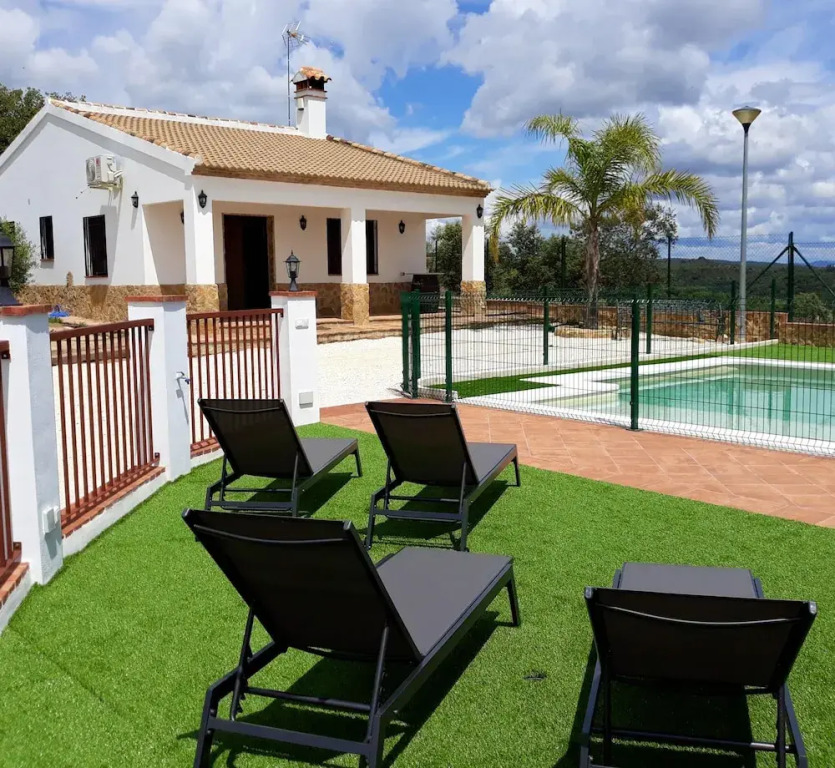 Villa With 3 Bedrooms in Peñaflor, With Wonderful Mountain View, Private Pool, Terrace