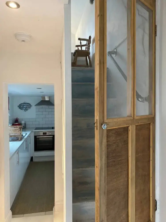 Isle 2-bed Retreat- Sleeps 4, Garden & Games Room