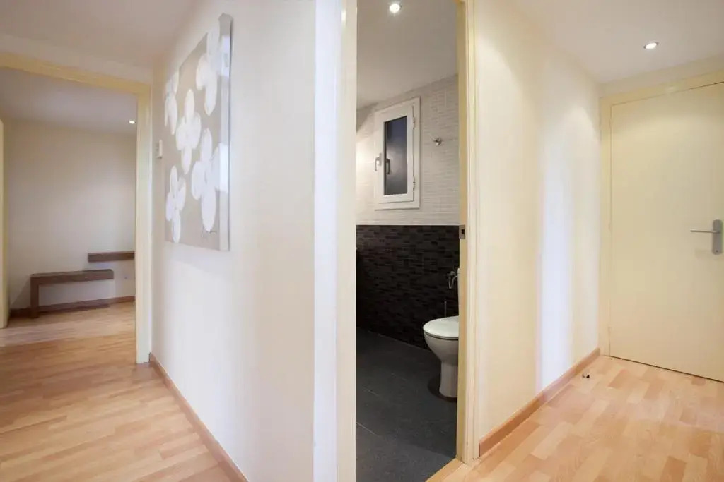 RIUS - Apartments & one Penthouse with private terrace in Montjuic
