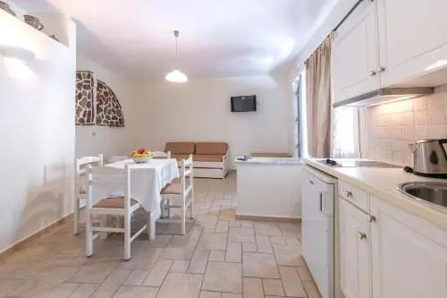 Filoxenia Apartments