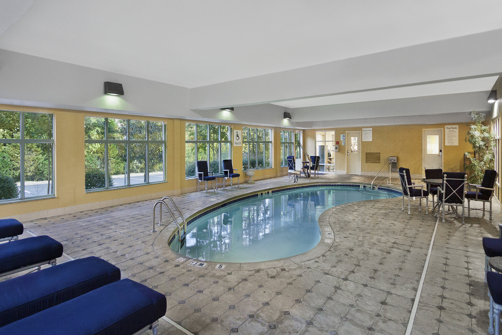 Holiday Inn Express Hotel & Suites - Concord by IHG