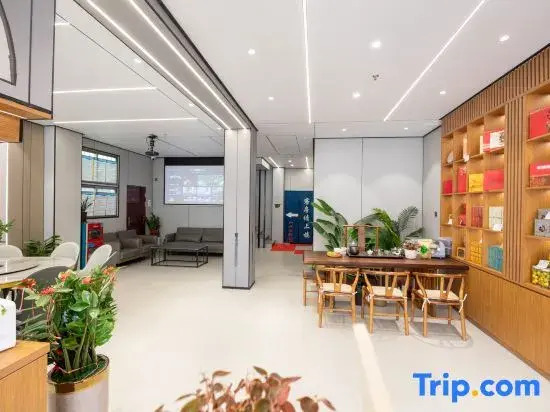 Yunxi Moye Homestay (Yunshui Ballad Water Car Store)