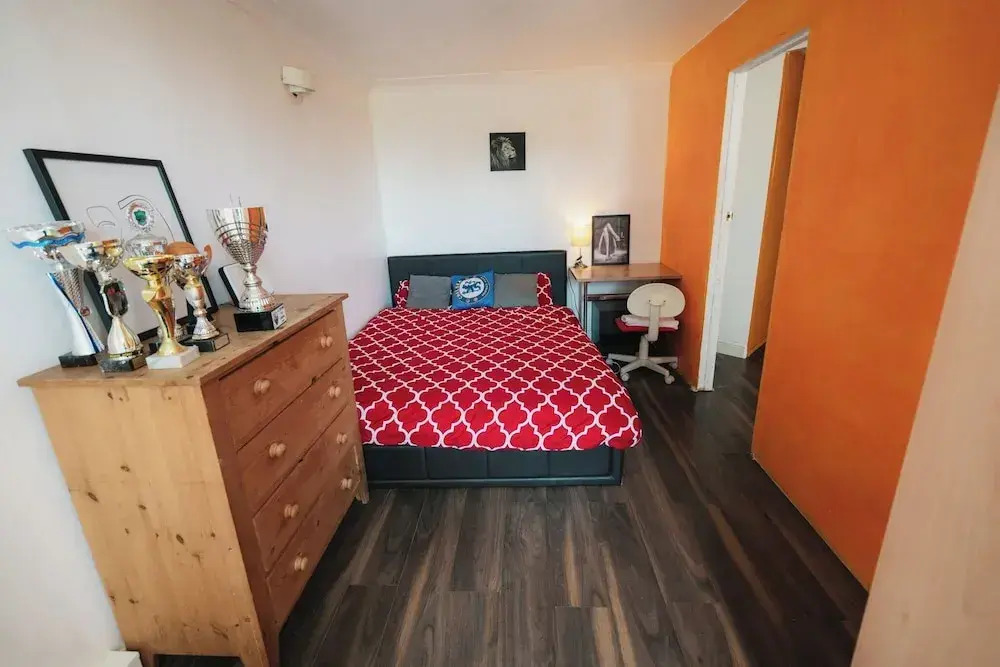 London Luxury Flat - Upper Whistler Walk