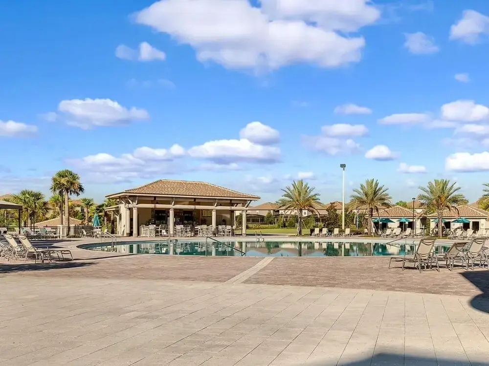 Stunning 4 Bd w/ Pool Close to Disney @ Champions Gate 1158