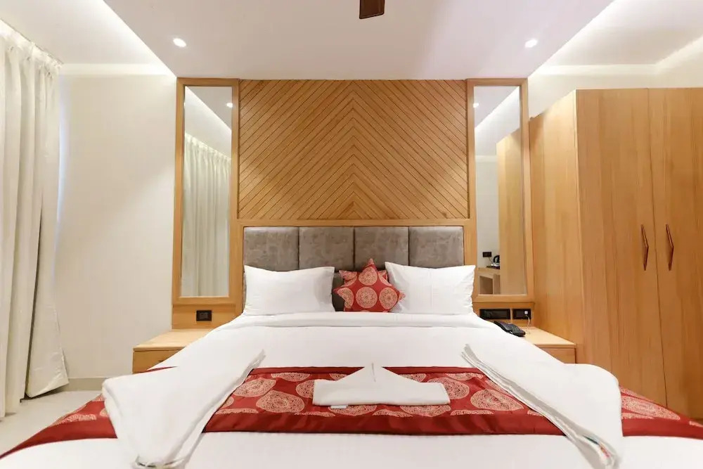 Hotel Sarc Inn