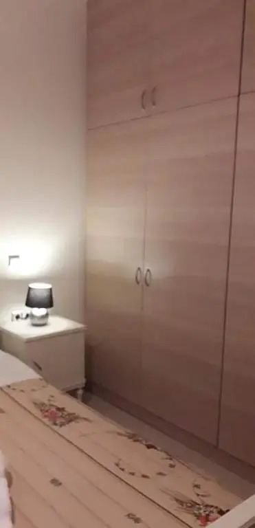 Dora's apartment