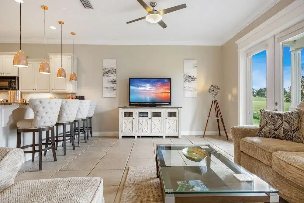 Liberty View with Pool and Views 4 Br home by RedAwning