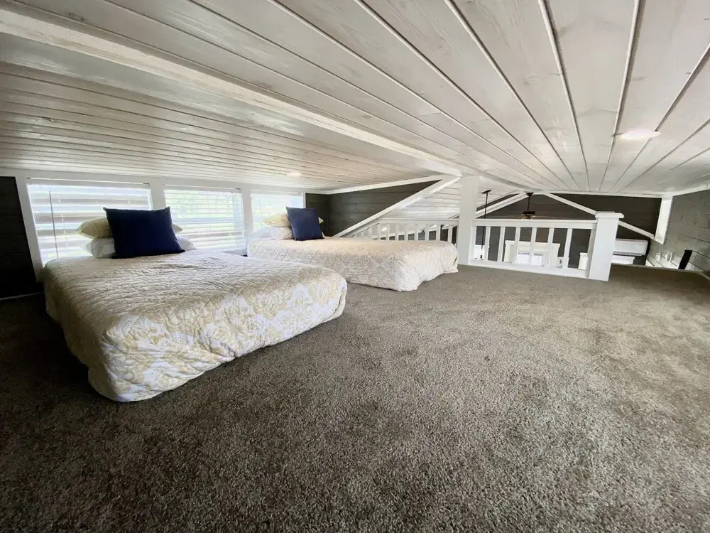 Tiny Home Retreat-resort Amenities-1 Mile to Fred!