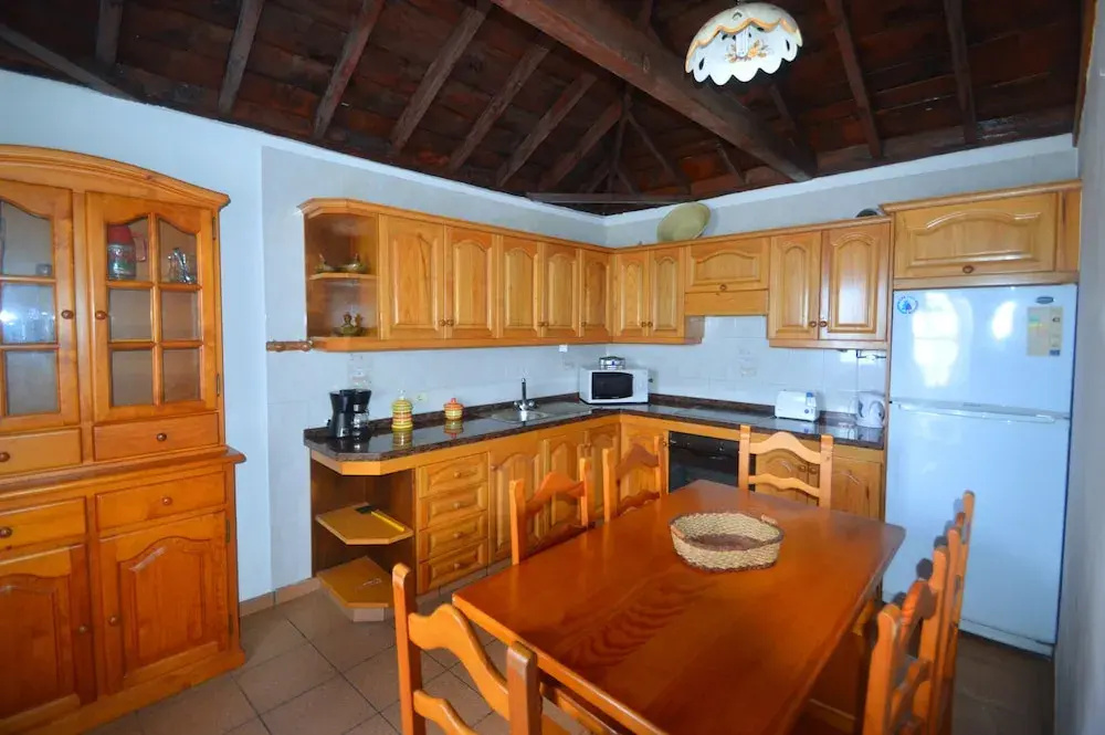 Casa Rural Peluquina by Isla Bonita
